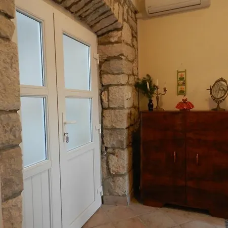 Appartamento Deni Lumbarda